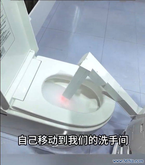 售价近3万！国内首款如厕机器东谈主落地：可自动寻东谈主排污 无需手动擦抹 